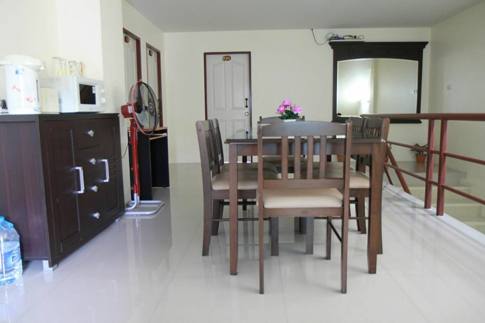 Family Guesthouse Rawai Buitenkant foto